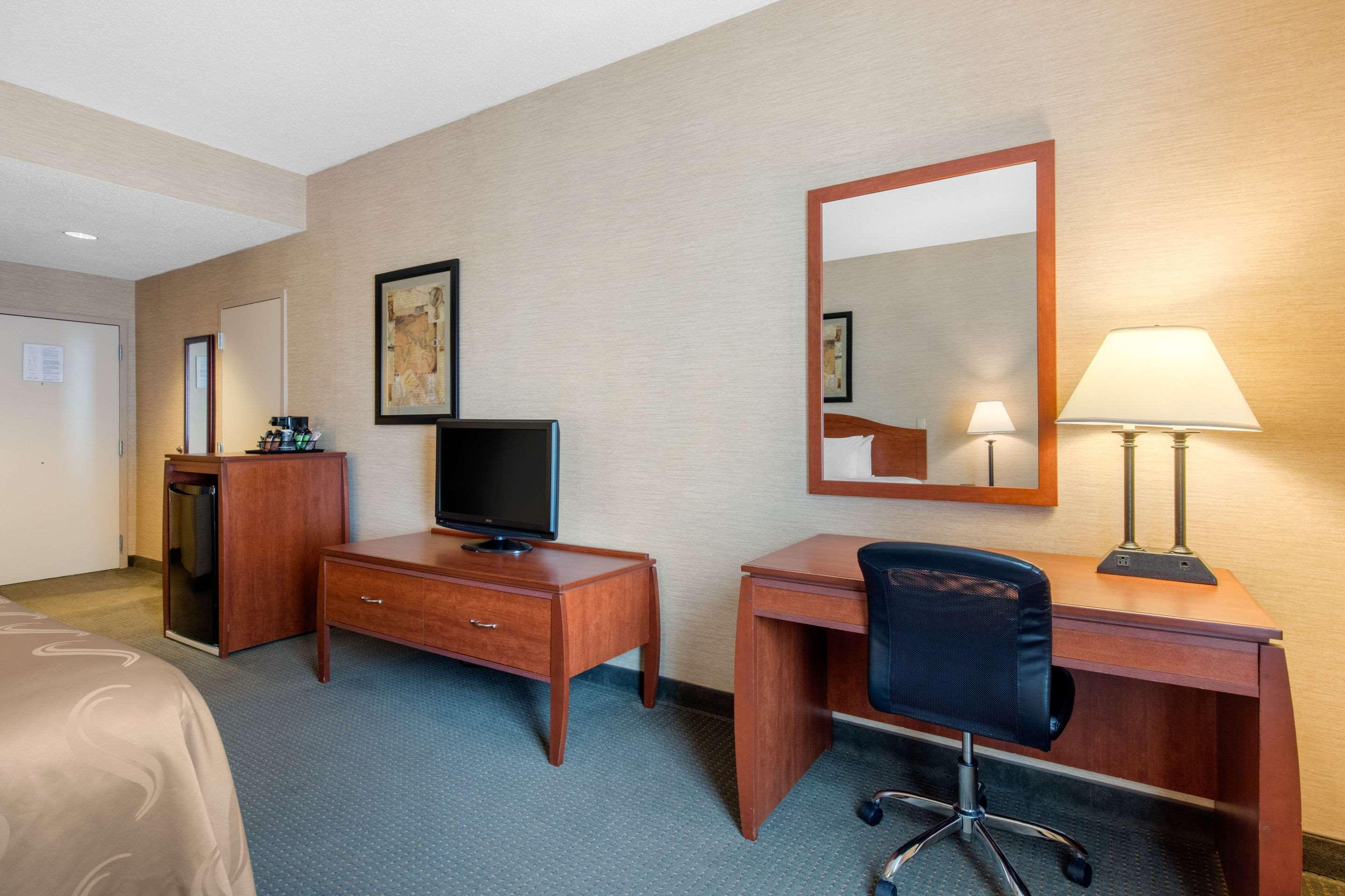 Quality Inn & Suites Benton - Draffenville Exteriér fotografie