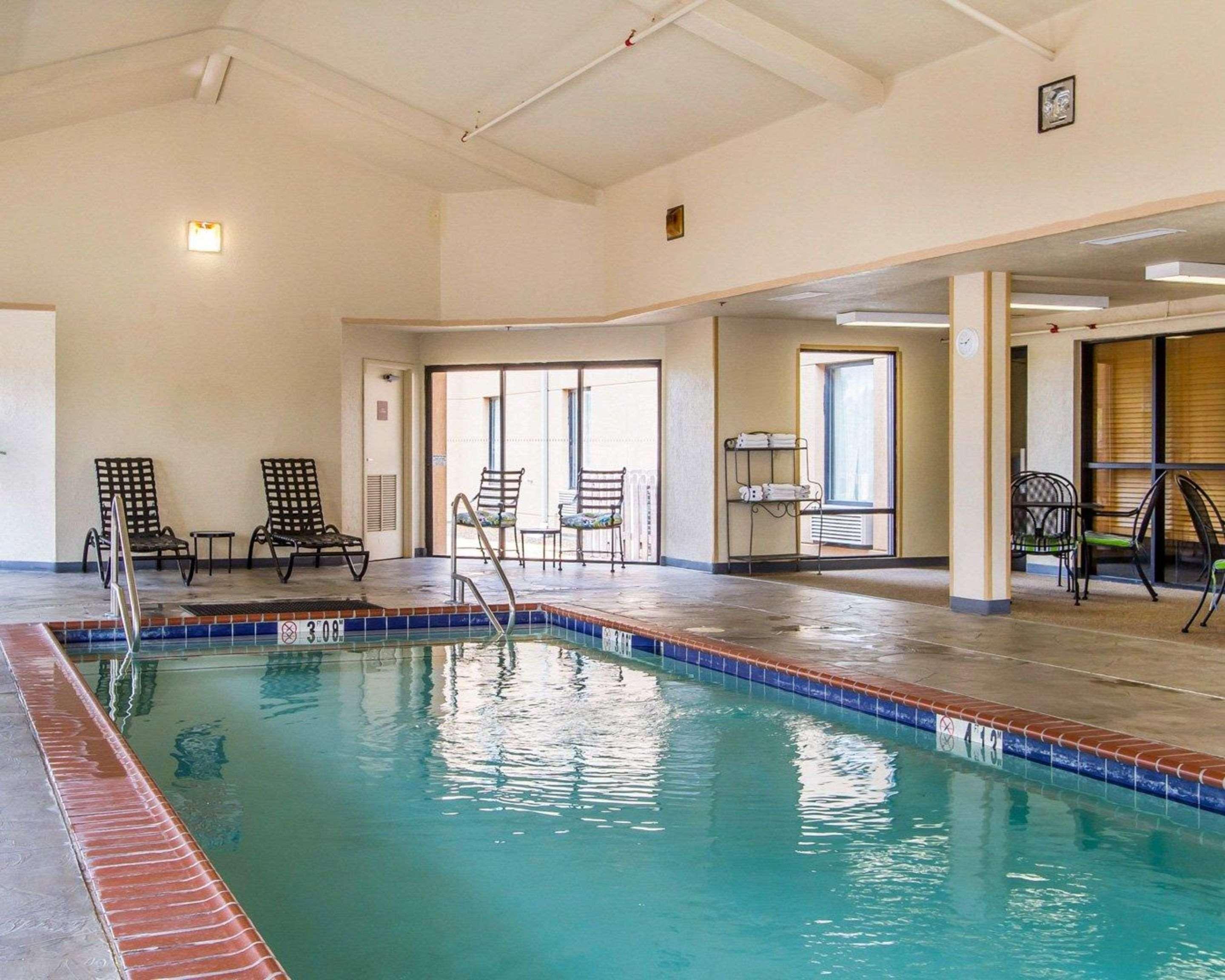 Quality Inn & Suites Benton - Draffenville Exteriér fotografie