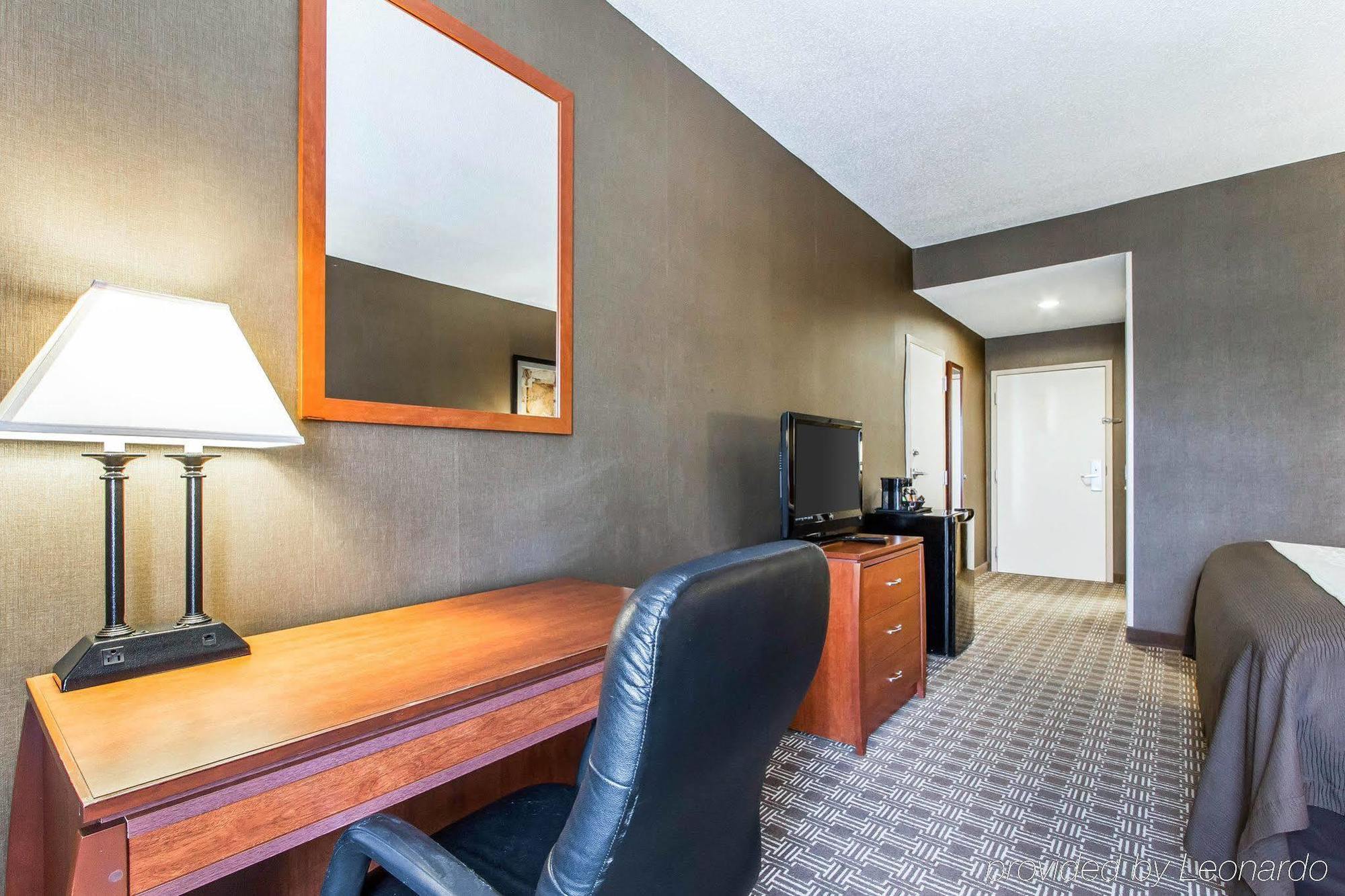 Quality Inn & Suites Benton - Draffenville Exteriér fotografie