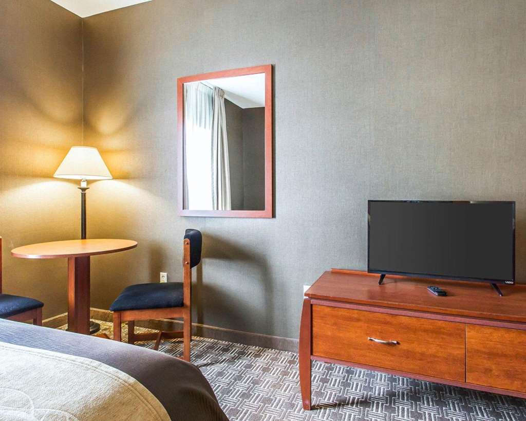 Quality Inn & Suites Benton - Draffenville Pokoj fotografie